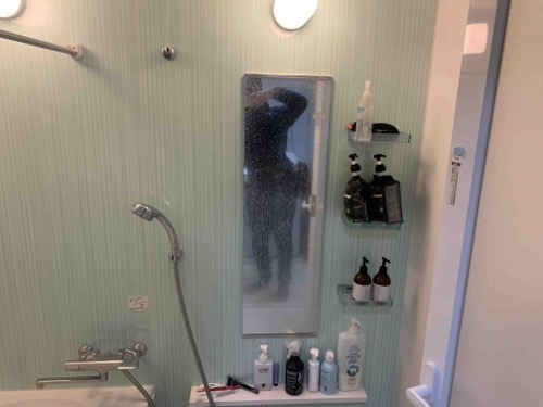 浴室、お風呂場の鏡（ミラー）写真